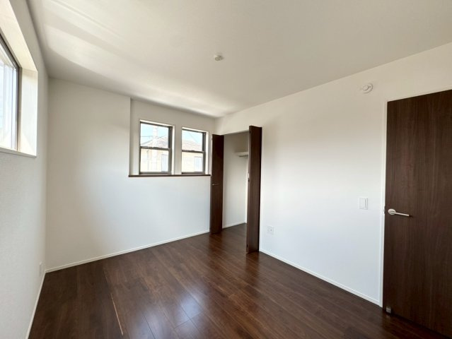 ーBloomーブルームー小倉南区北方３丁目3期　【小倉南区　新築戸建て】の洋室|2階6.1帖洋室はクローゼット完備♪　【小倉南区　新築戸建て】