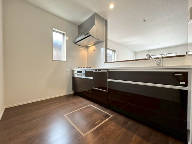 ーBloomーブルームー小倉南区北方３丁目3期　【小倉南区　新築戸建て】のキッチン|充実した設備で毎日のお料理が楽しく快適に♪　【小倉南区　新築戸建て】