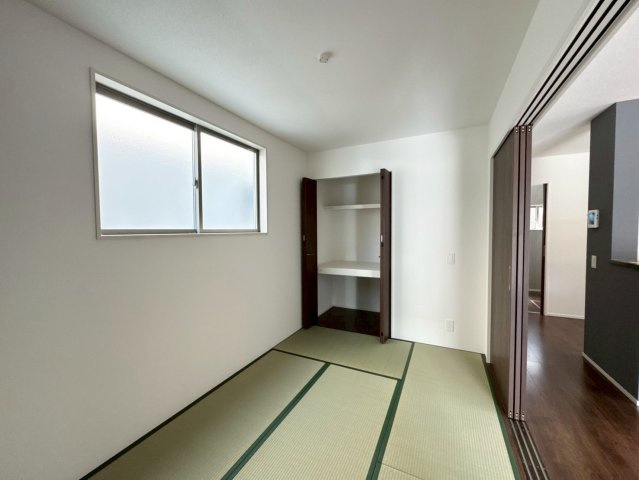 ーBloomーブルームー小倉南区北方３丁目3期　【小倉南区　新築戸建て】の和室|客間やお子様の遊び場に便利な5帖和室♪　【小倉南区　新築戸建て】