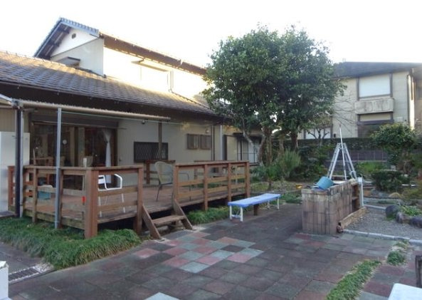 茂原市六ツ野　中古戸建の外観|敷地約445坪　シャッター車庫付き　内装リフォーム済み平成21年6月 ５LDK+ツリーハウス