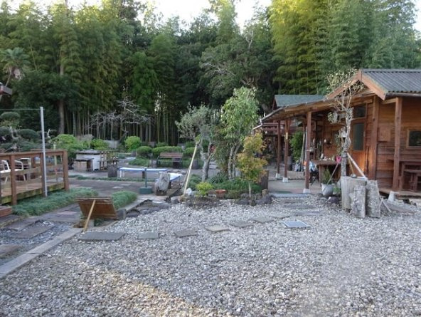 茂原市六ツ野　中古戸建の庭|敷地約445坪　シャッター車庫付き　内装リフォーム済み平成21年6月 ５LDK+ツリーハウス