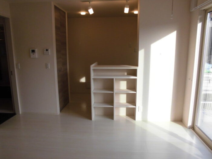 fantastique espace (ﾌｧﾝﾀｽﾃｨｯｸ ｴｽﾊﾟｽ)の居間・リビング|LDK