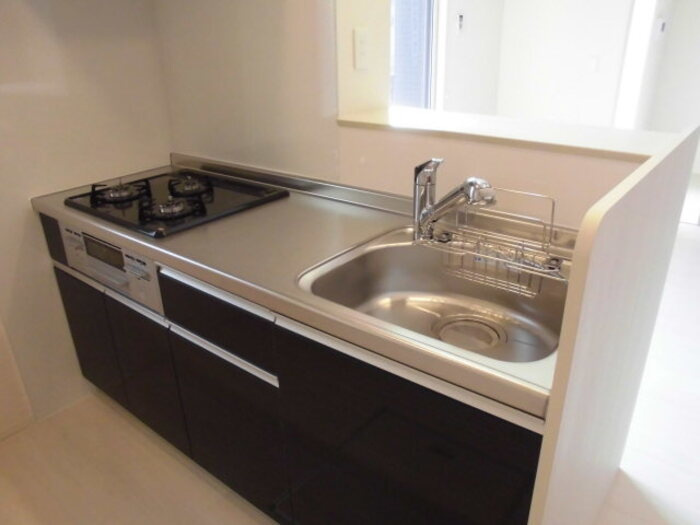 fantastique espace (ﾌｧﾝﾀｽﾃｨｯｸ ｴｽﾊﾟｽ)のキッチン|キッチン