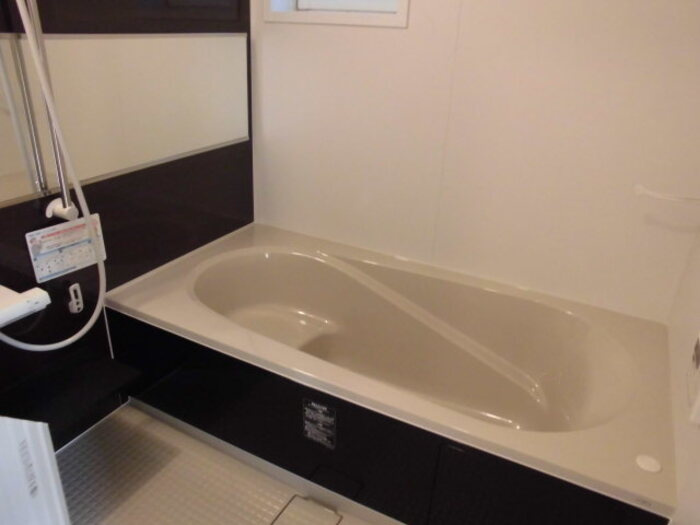 fantastique espace (ﾌｧﾝﾀｽﾃｨｯｸ ｴｽﾊﾟｽ)の浴室|浴室