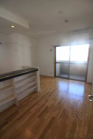 FUKUE BLD松ヶ枝町の居間・リビング