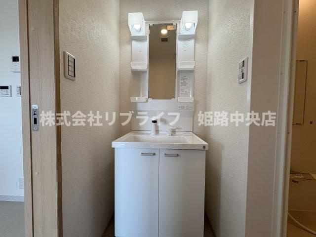 トラミッドヴィラ花田の洗面所