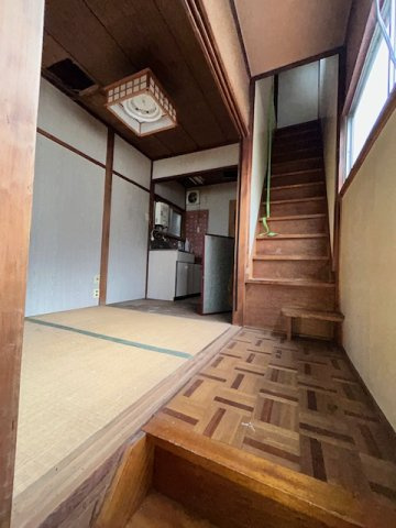 【玄関】