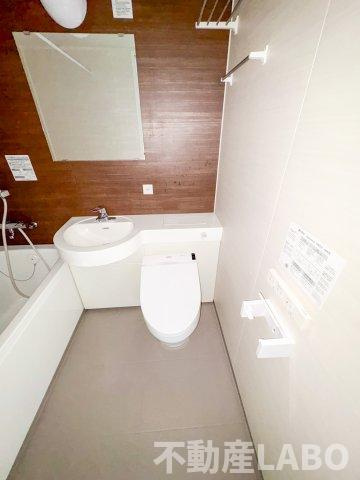 フォーリアライズ難波南ファーロのトイレ