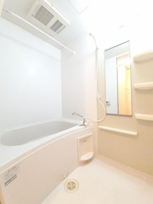 【浴室】 | ウィッシュⅡ | お風呂で日々の疲れを落としましょう