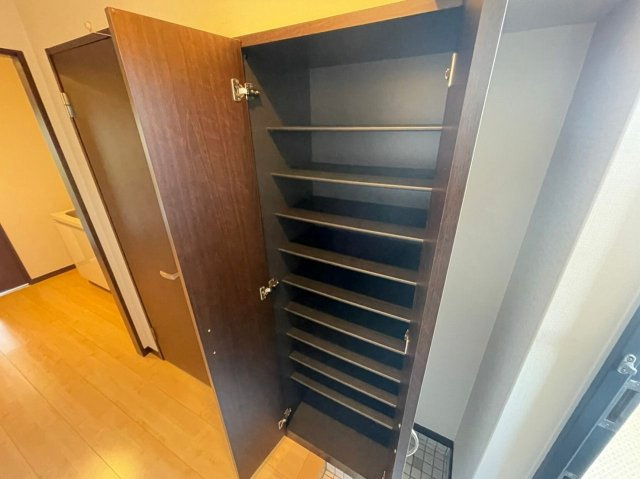 ネストピア天神東の収納