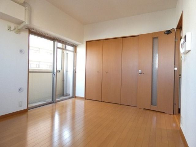 アイ・セレブ大博通りの居間・リビング