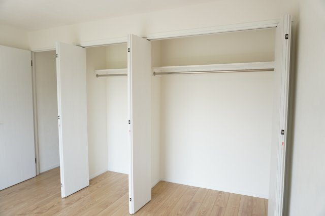 十條草加マンションB棟の収納