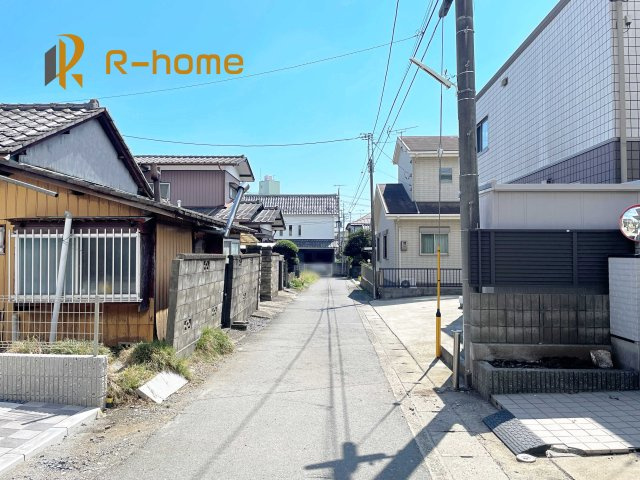 水戸市石川4丁目1期　新築戸建て　1号棟の前面道路含む現地写真|周辺環境も併せて案内致します♪
ぜひ現地へお越しください♪