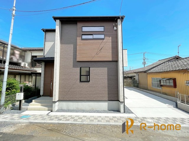 水戸市石川4丁目1期　新築戸建て　1号棟の外観|建物完成いたしました！ご予約で『平日』や『夕方』などでもご見学可能です！