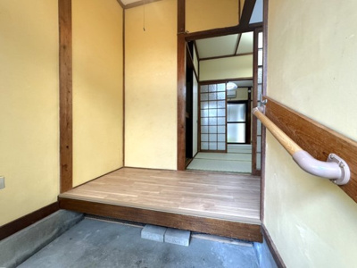 【玄関】 | 十塚荘