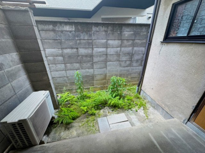 【庭】 | 十塚荘