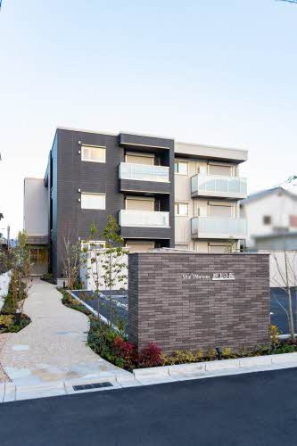 シャーメゾン新上小阪の外観