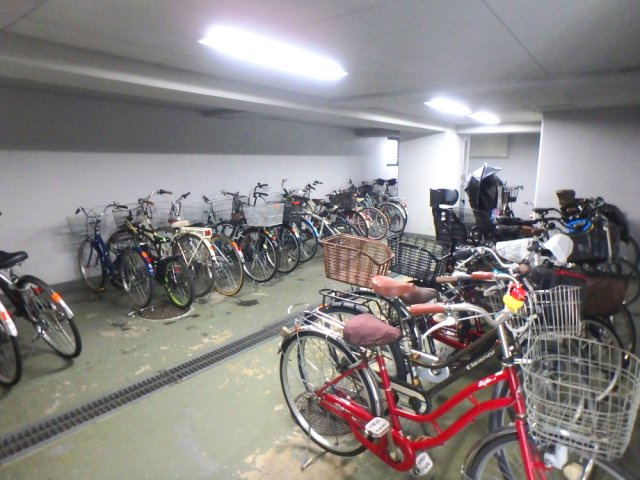 HACHIBUSE鳴尾　のその他共用部分