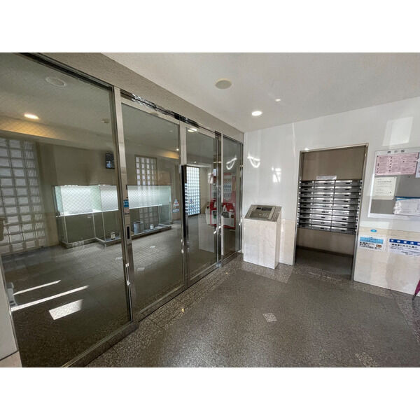 カマラード吉塚のロビー