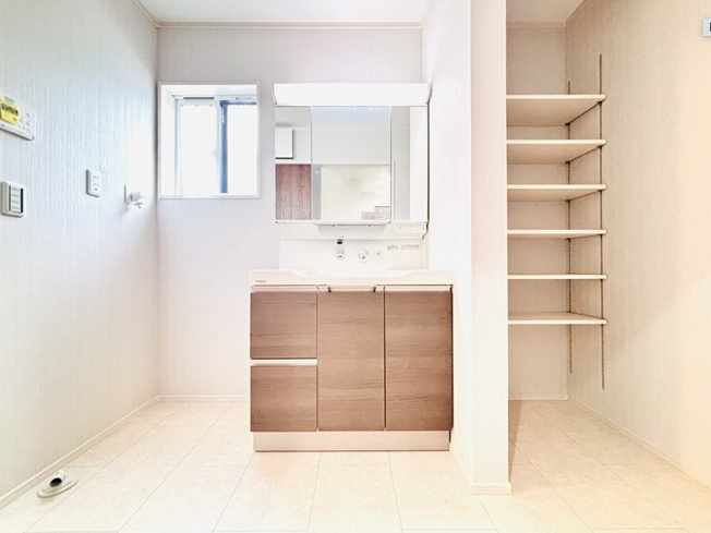 【独立洗面台】 | 鴻巣市小松3丁目　新築戸建　全30区画　20号棟