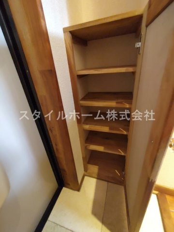 セザンヌ牛久保の収納|別部屋写真です。