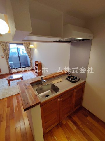 セザンヌ牛久保のキッチン|別部屋写真です。