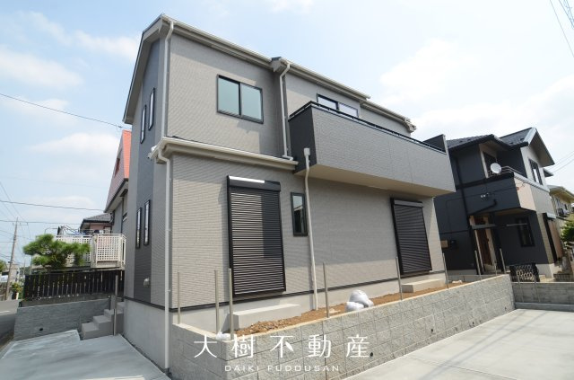 【外観】 | 綾瀬市綾西４丁目　新築戸建て　全１棟【仲介手数料無料】 | 建物完成しました！！内見可能です♪