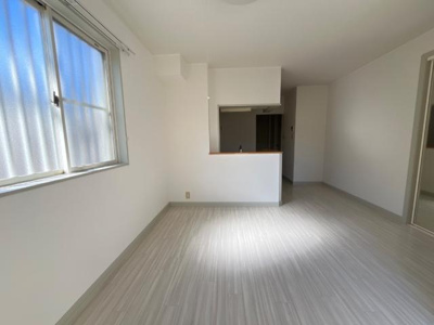 【居間・リビング】 | フローラルコート | リビング