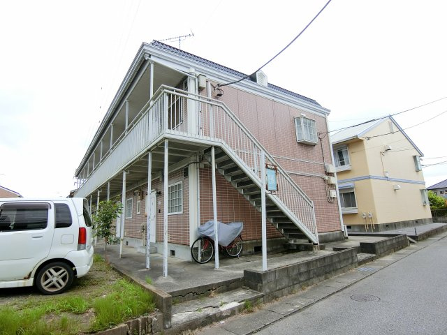 ユニハイツC棟の外観