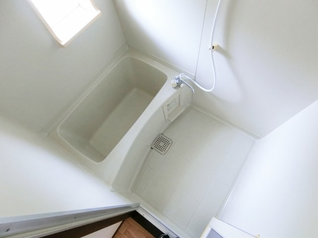 ユニハイツC棟の浴室