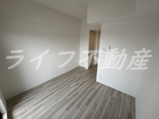 インザライフ大阪EAST RESIDENCEの居間・リビング|ゆったりとした居間です
