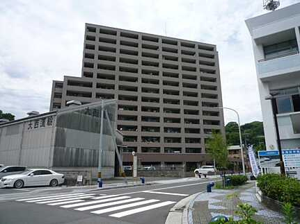 サーパス宇品の外観