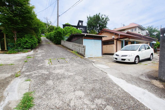 【前面道路含む現地写真】 | 網代山別荘地　戸建