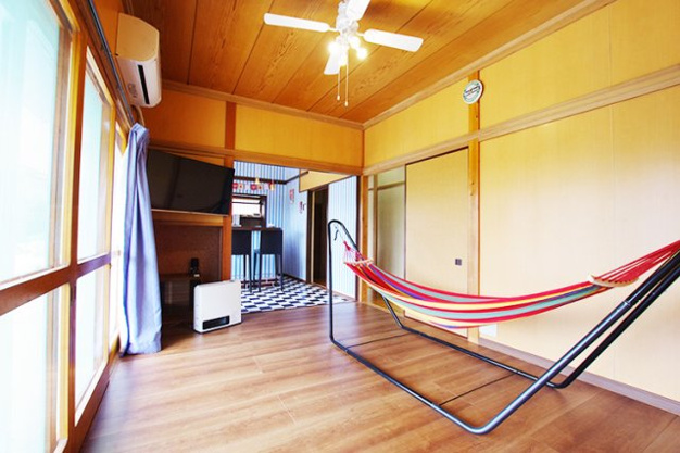 【居間・リビング】 | 網代山別荘地　戸建