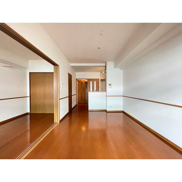 クリムゾン博多Ⅱの居間・リビング