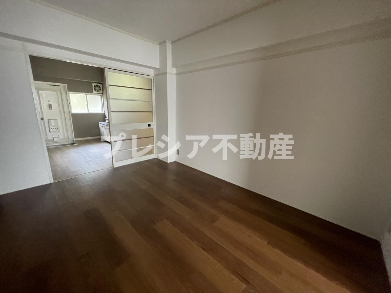 甲子園グリーンハイツの居間・リビング