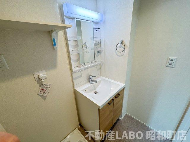 ハーモニーテラス遠里小野Ⅲの洗面所