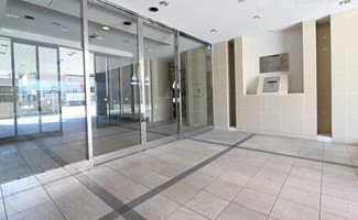 【エントランス】