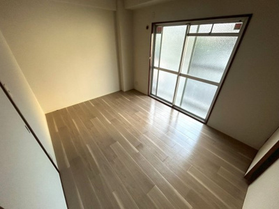 【洋室】 | 松井第三マンション