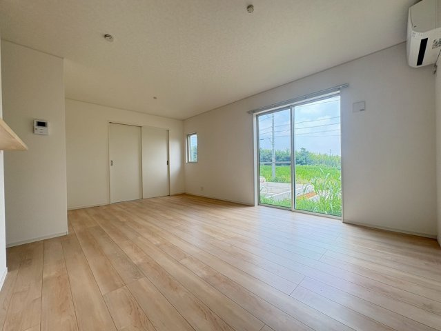 【居間・リビング】