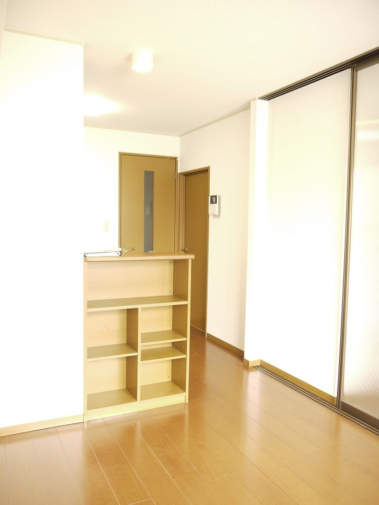 シャルマン高茶屋の居間・リビング