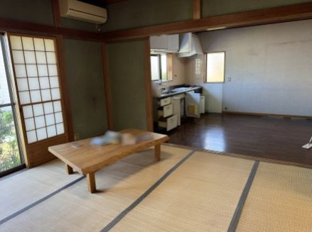 【居間・リビング】 | 東伊豆町白田　戸建