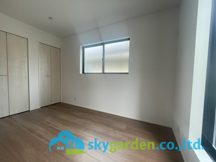 藤沢市辻堂　新築戸建　全2棟1号棟の洋室