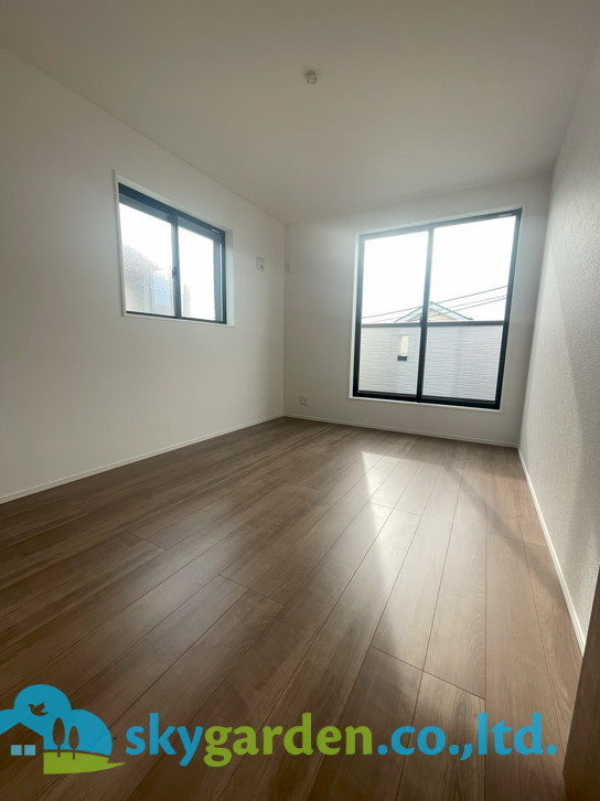 藤沢市辻堂　新築戸建　全2棟1号棟の洋室