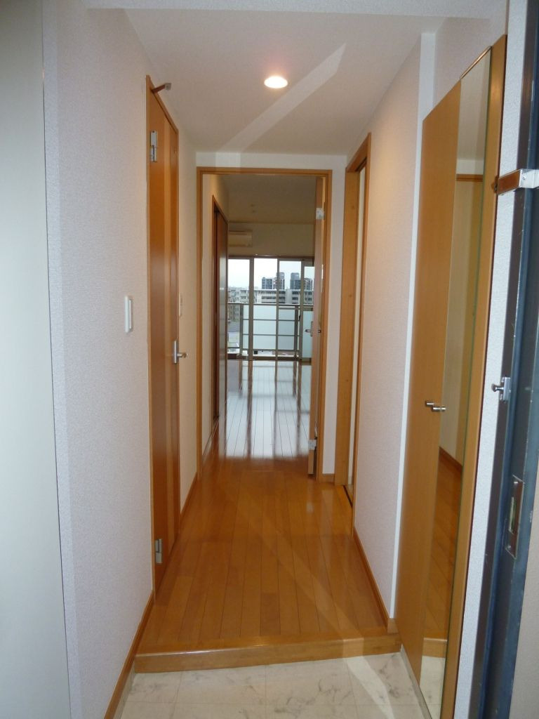 レジディア博多東の内装