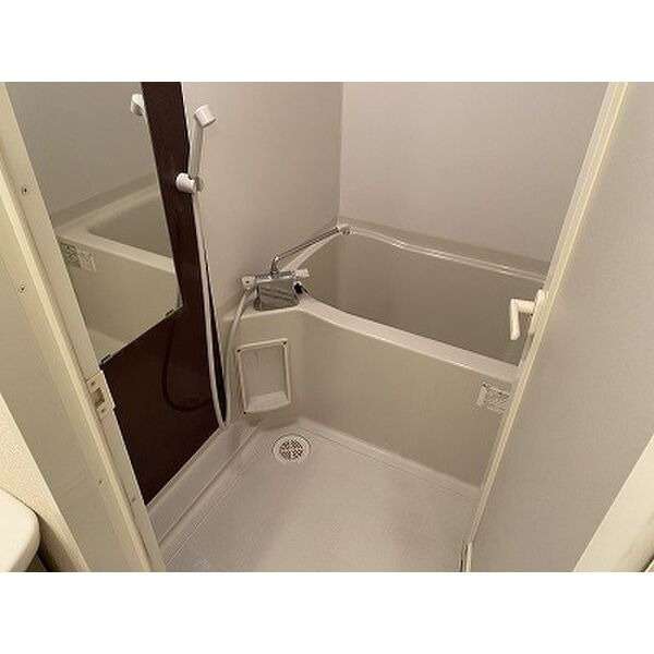 エムティースクエア吉塚駅前の浴室