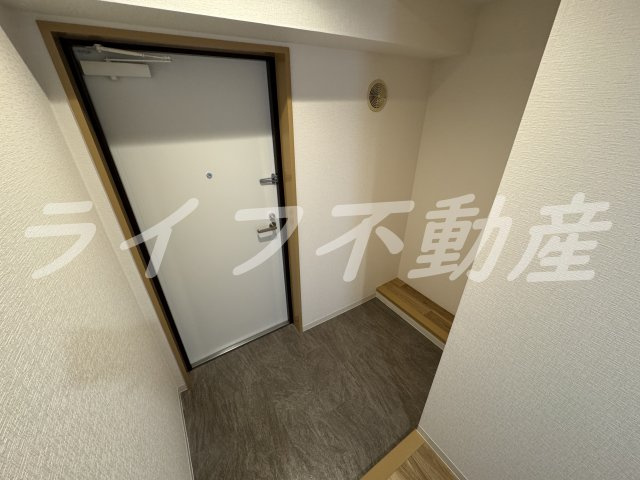 メゾンエスポアールの玄関|シンプルで使いやすい玄関です