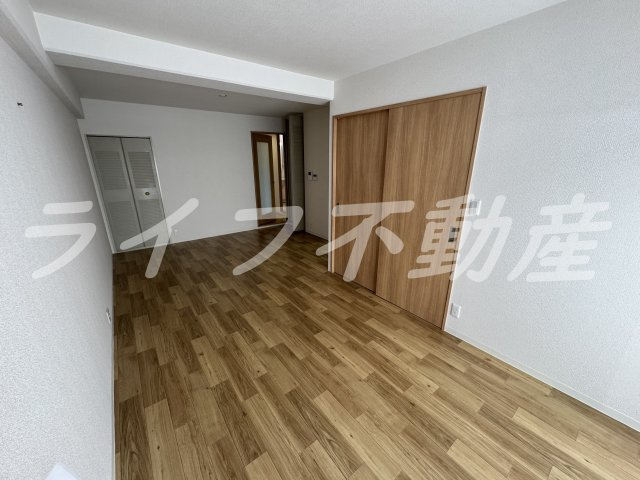 メゾンエスポアールの居間・リビング|使いやすいリビングです