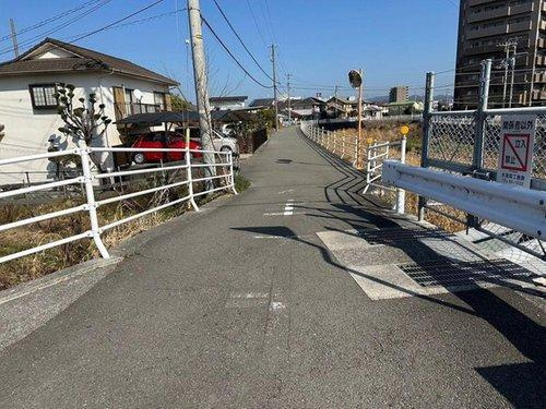 久保田町２丁目　売土地の前面道路含む現地写真|前面道路含む現地写真