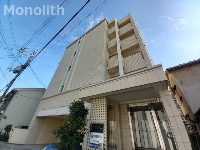 グランノーブルの外観